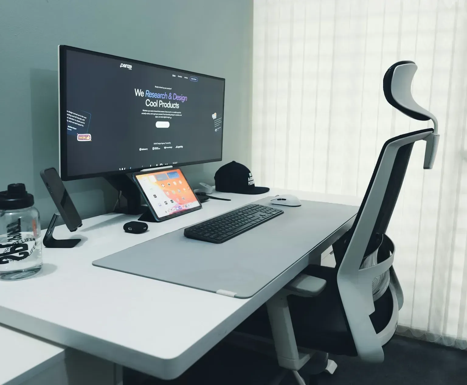 Desktop computer workstation in a modern office available for rent from Rentech